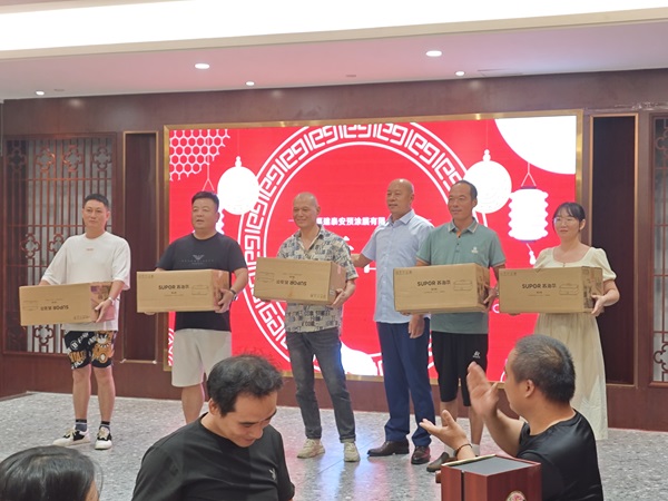 Fujian Taian Laminação Film Co., Ltd. Banquete de reunião do Festival do Meio Outono, uma nova jornada.